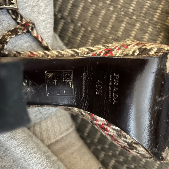 Prada Houndstooth Sling-Back Heels - Picture 4 of 5